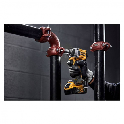 Гайковерт аккумуляторный DeWalt DCF921N (без акк, без з/у)
