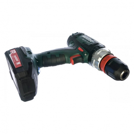 Аккумуляторная дрель-шуруповерт Metabo BS 18 L Quick